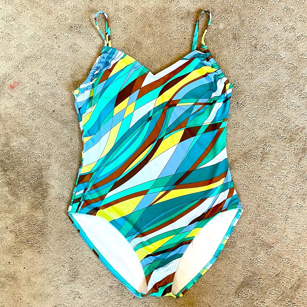 Michael Kors Psychedelic Plus Size Swimsuit Sz 18